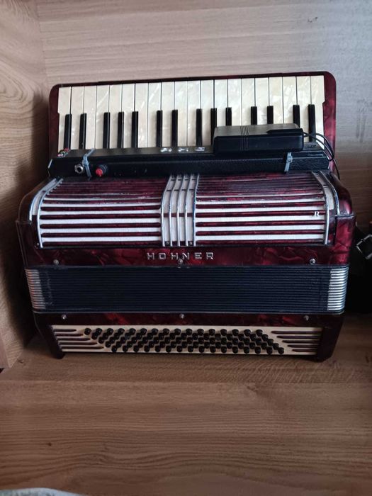 Acordeon Hohner 80 Bași (Bandon) – Stare Impecabilă / Colecție