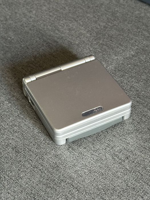 Nintendo game boy advance sp