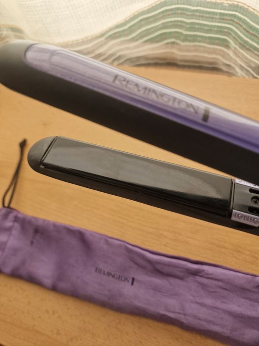 Преса за коса Remington S7710, 230 градуса, Йонизираща функция