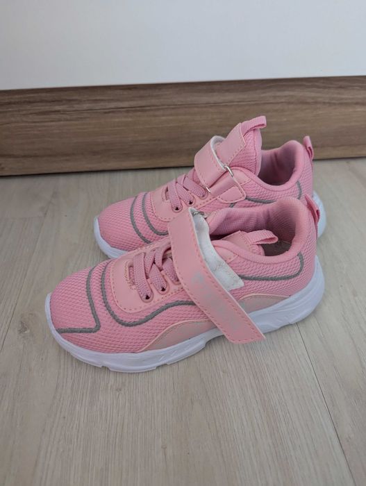 детски маратонки 28 номер