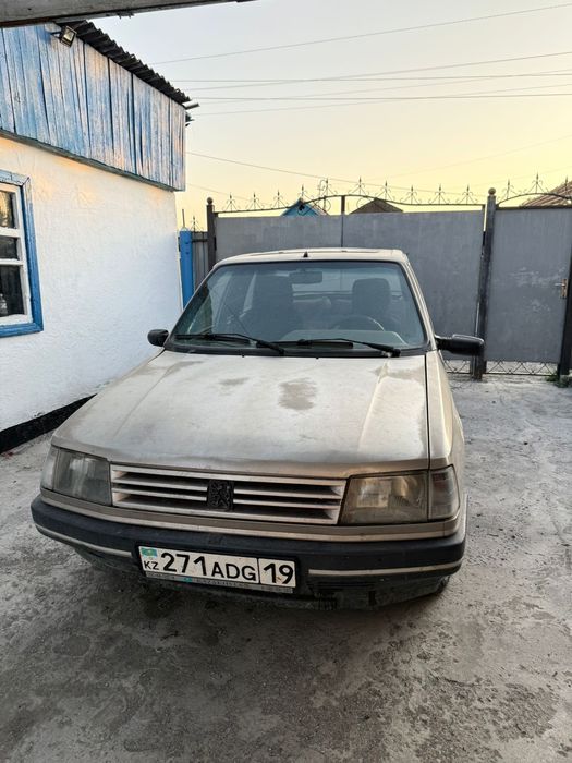 Машина Пежо 309 дизель