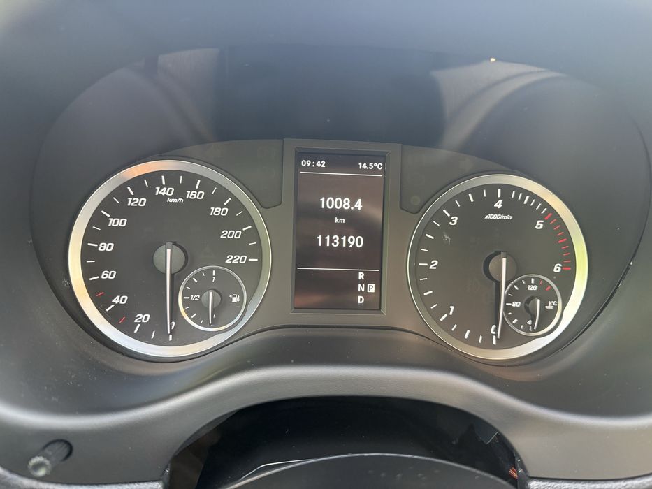 Mercedes vito 9 locuri extralung automat