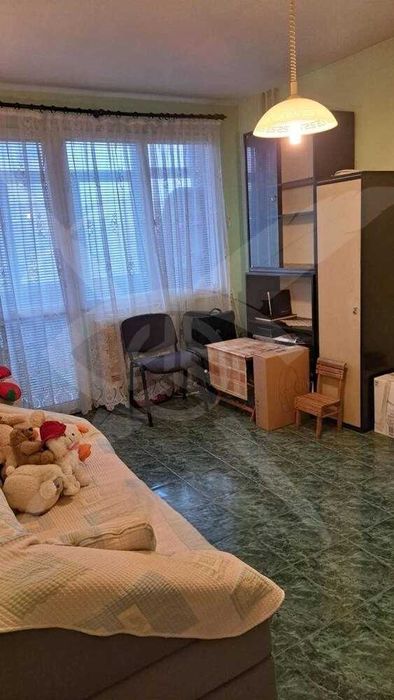 Продава се Тристаен апартамент в Бургас, Славейков - 91 кв.м за 1429 €/кв.м - Снимка #1
