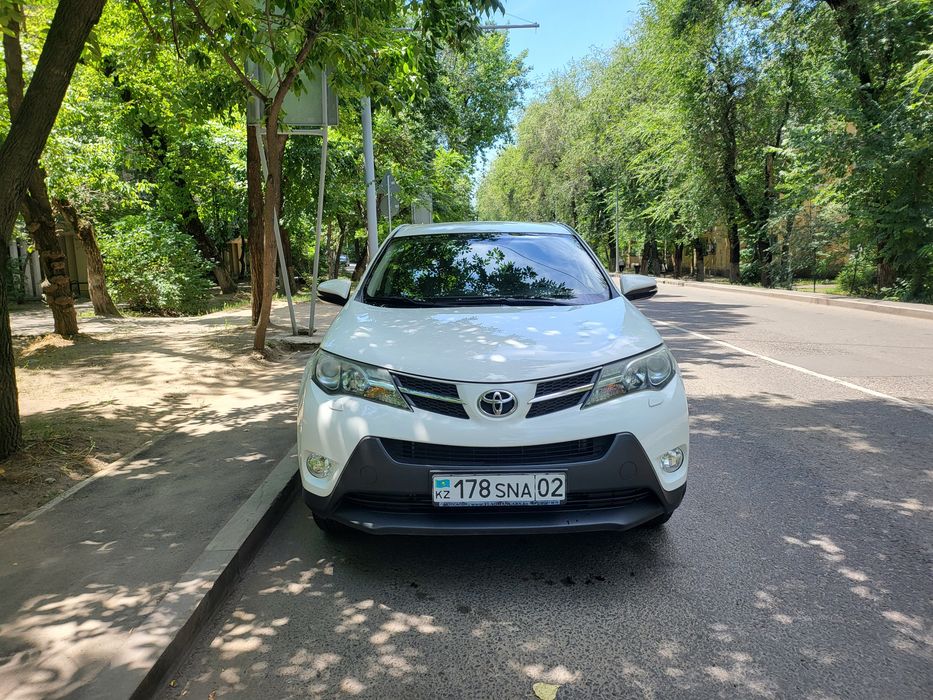 Toyota rav 4 2014