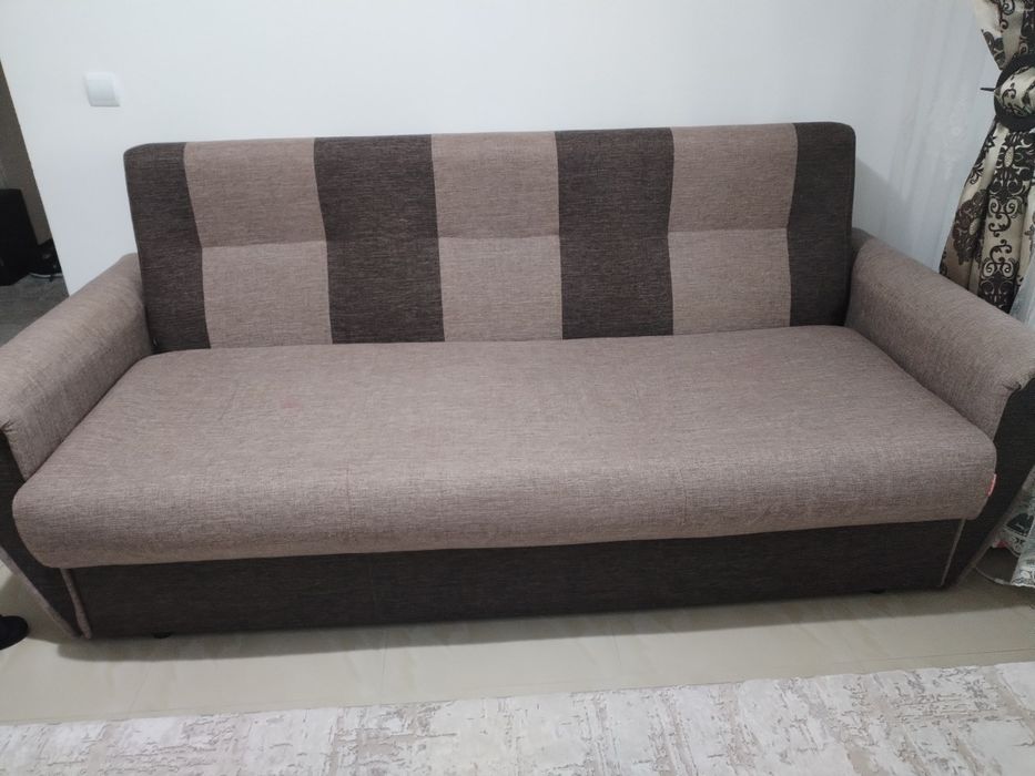 Canapea extensibilă