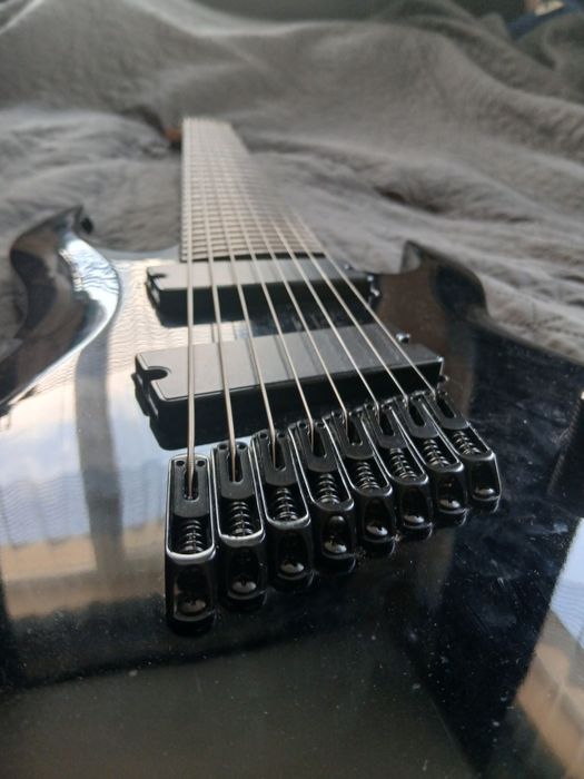 8 струнната китара Harley benton 8 string