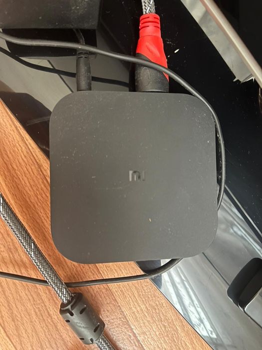 Телевизор LG с приставкой MI