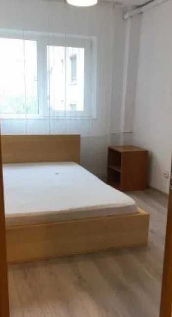 Дава се под наем Тристаен апартамент в Пловдив, Каменица 2 - 90 кв.м за 306 € - Снимка #3