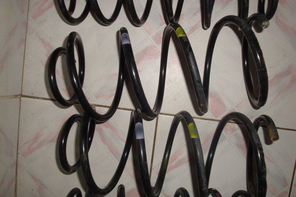 suspensie arc original arcuri mazda 3