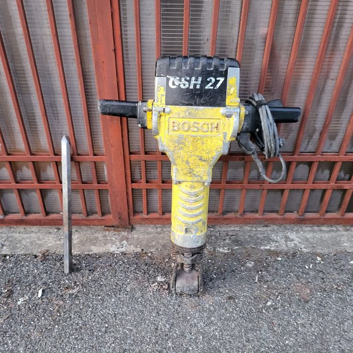 Ciocan demolator Bosch GSH 27
