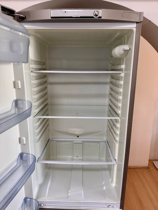 Холодильник в отличном состоянии