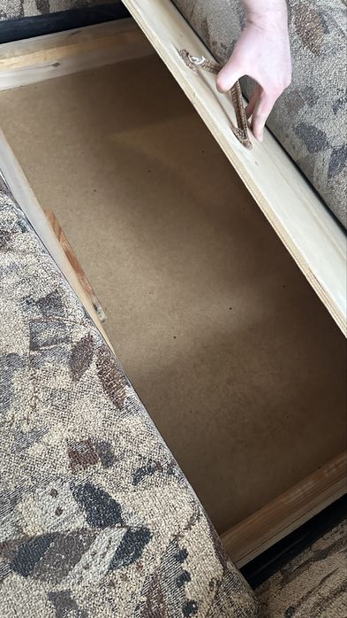 Продам диван маленький