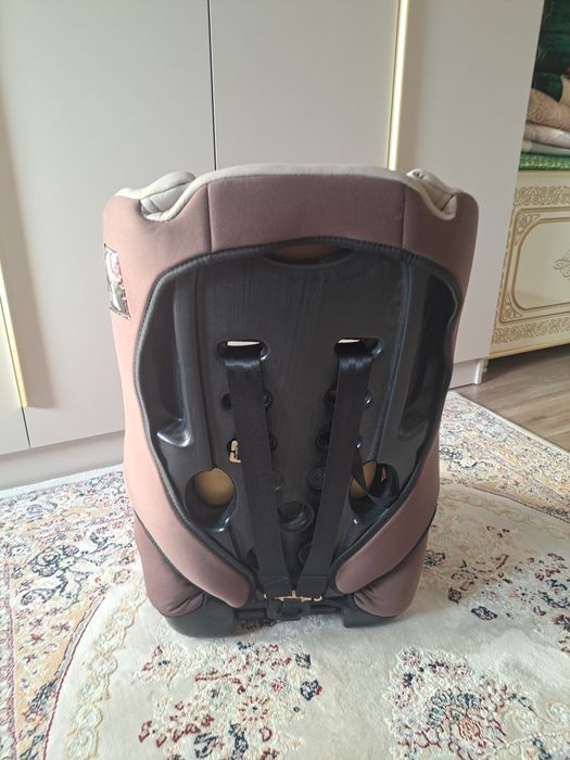 Детские авто кресло сатылады