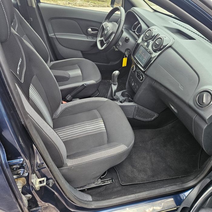 Dacia Sandero Stepway 2018 benzina 0898