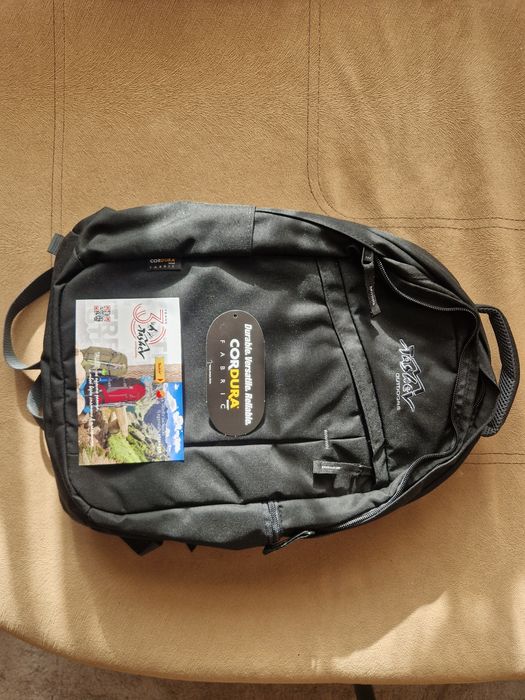 Чисто нова раница Ташев Vector 17