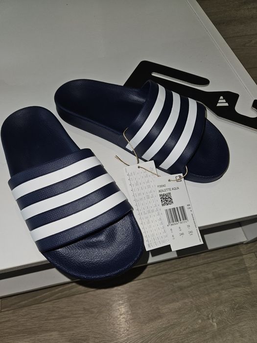 Papuci Adidas Adilette