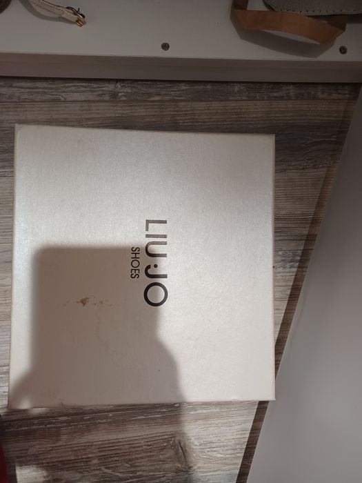 Намалени Обувки на висок ток LUI.JOв цвят екрю