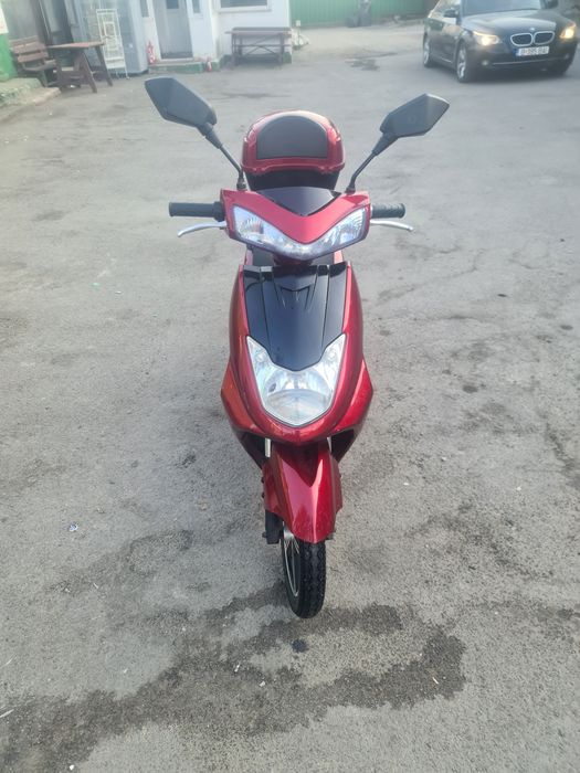 Vand scuter electric ztech