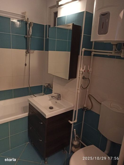 2 camere decomandat de vanzare zona Km 4-5