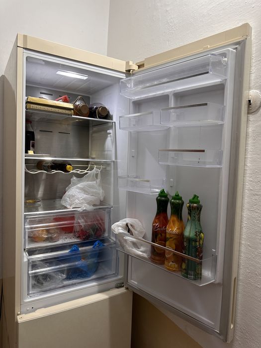 Продам холодильник samsung!!СРОЧНО