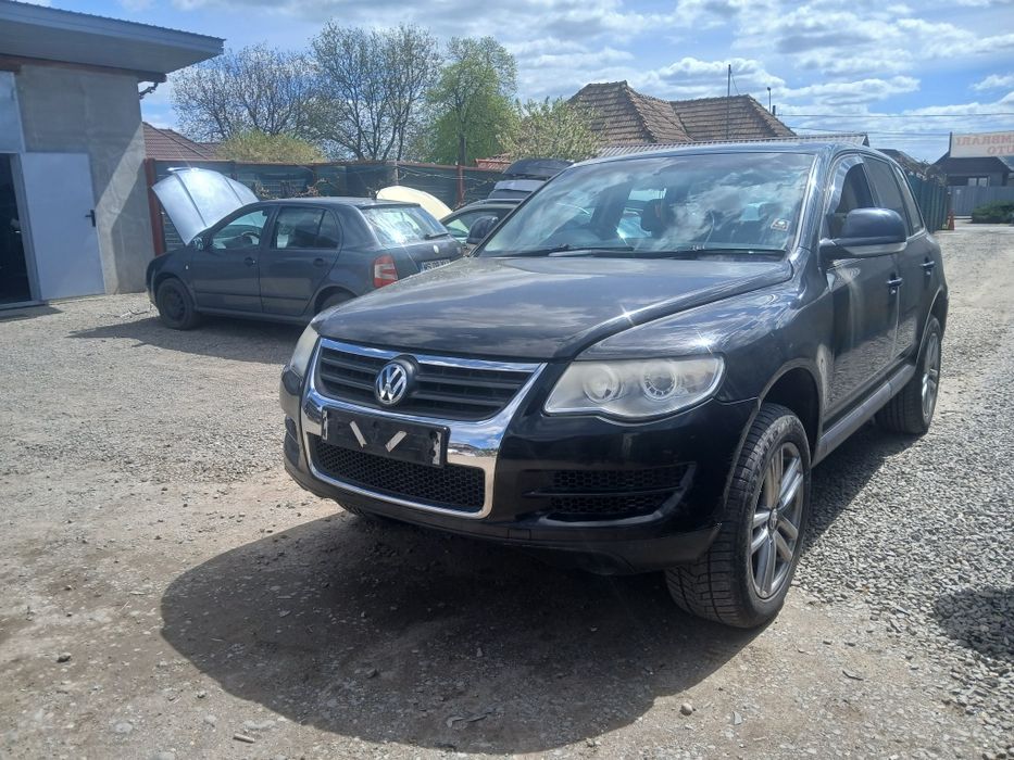 Dezmembrez Piese Vw Touareg 2004-2010