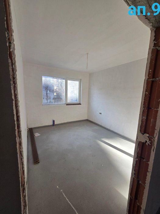 Продава се Тристаен апартамент в София, Обеля 2 - 99 кв.м за 993 €/кв.м - Снимка #2