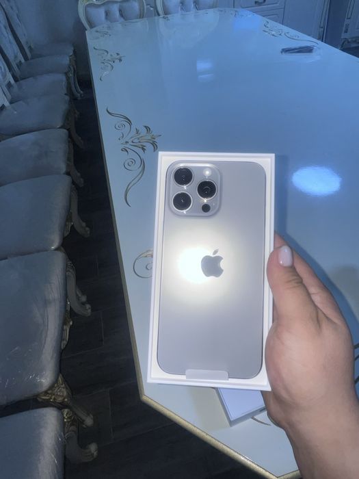 Apple 15 про мах 256Гб