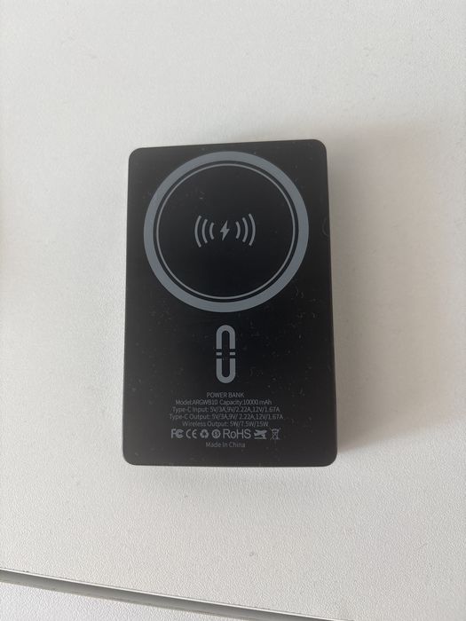 Продам powerbank на 10000mph