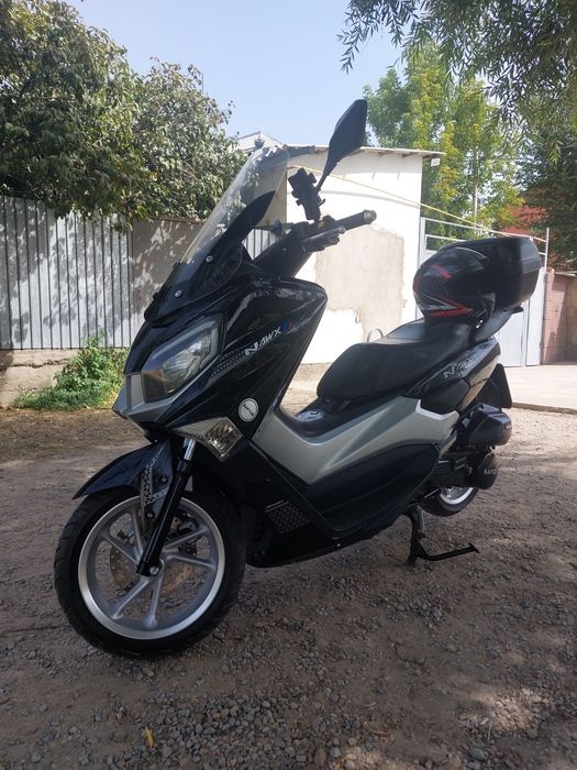 Продам скутер 2023 года