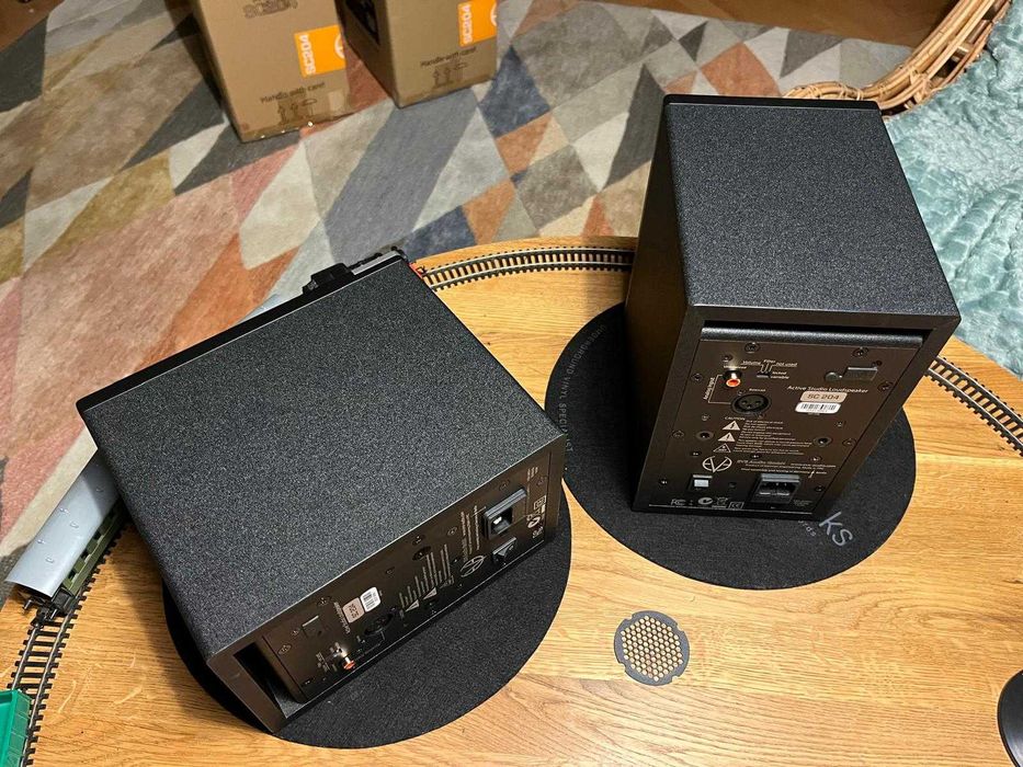 Vand monitoare studio Eve Audio SC 204