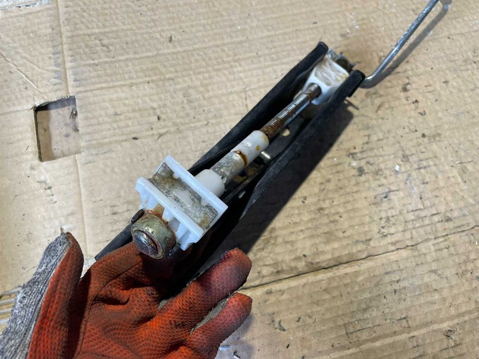 Авто Крик Авариен Крик VW UP SKODA Citigo Seat MII 1S0011031