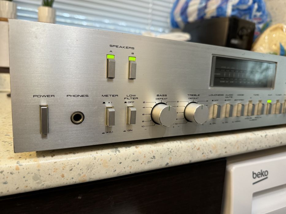 Akai AM-U55 стерео