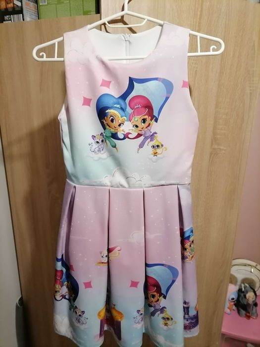 Лот от рокли 128,134,140