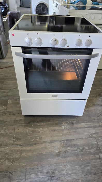 Печка Voss Electrolux 60см