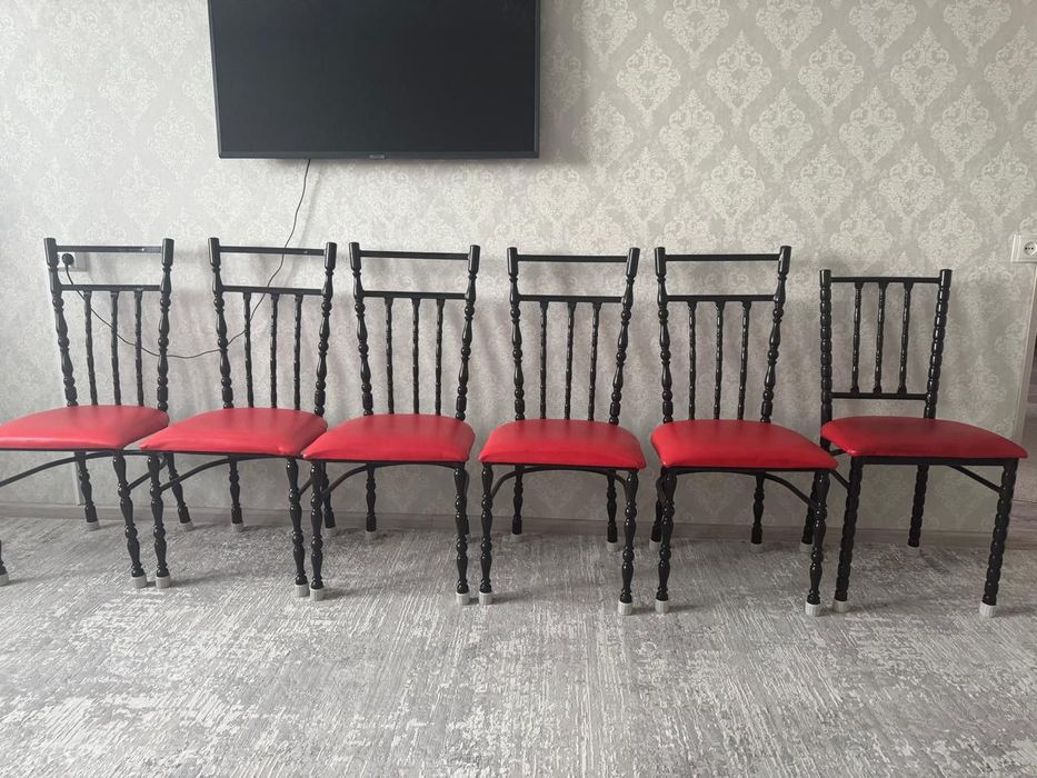 Продам 6 шт стульев