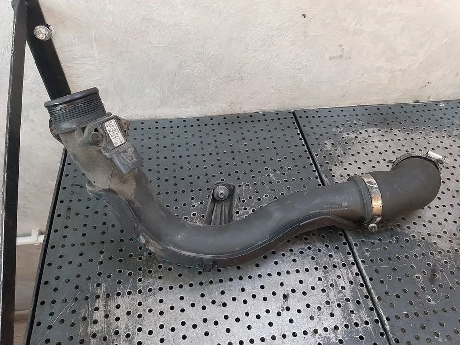 furtun tubulatura cu senzor 1.6 tdi cay vw polo 6r golf 6 skoda fabia 2 octavia 2 seat leon audi a3 8p  6r0145762a