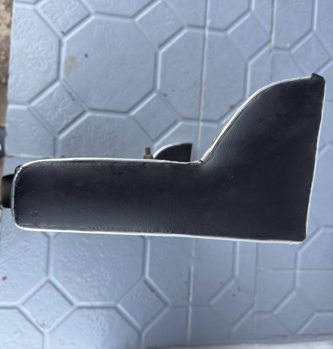 Столик для кабины