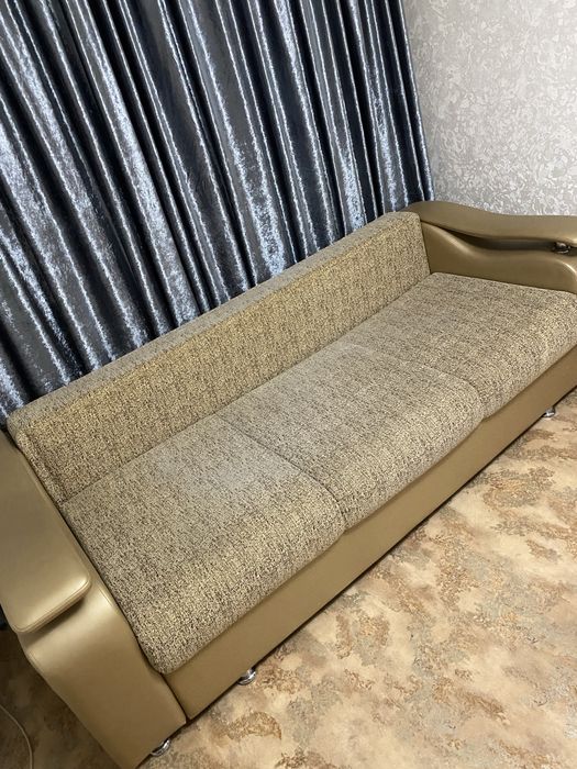 Диван, кресло, полки