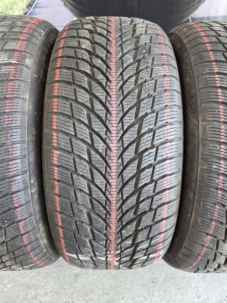 225/45/18 NOKIAN 4бр