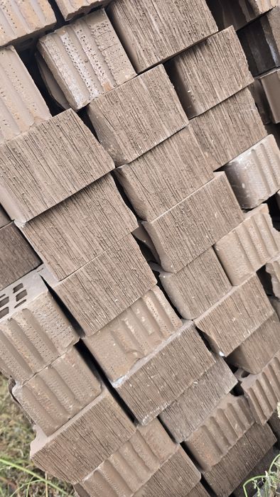 Кирпич облицовочный лом