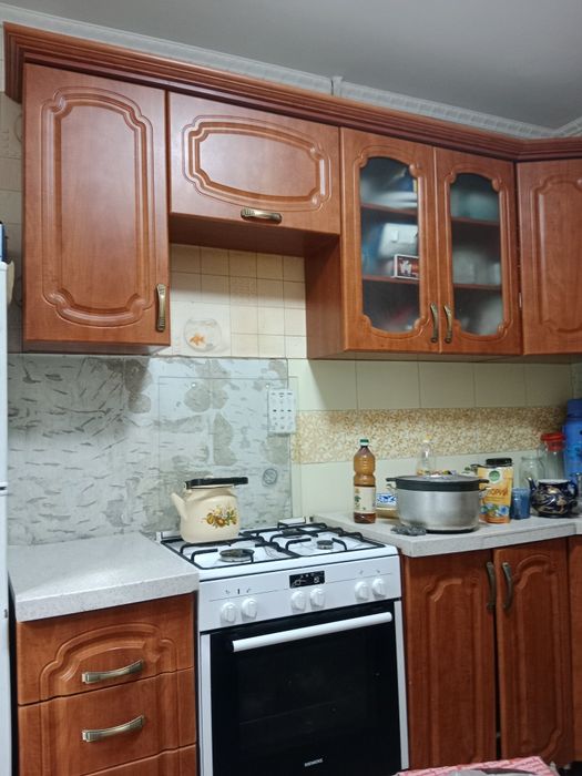 Куханный гарнитур б/у