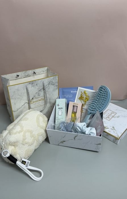 Подарочные боксы к 8 марта