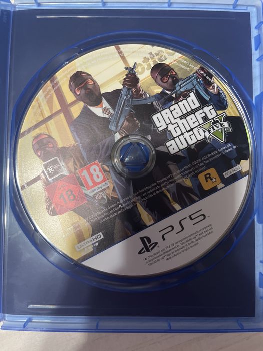 2 Игри за PS5/PS4 в отлично състояние (Mortal  Kombat и GTA5