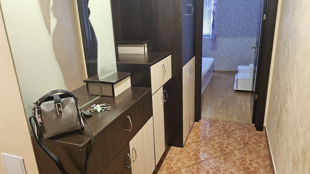 Дава се под наем Двустаен апартамент в Пловдив, Тракия - 68 кв.м за 550.8 € - Снимка #8