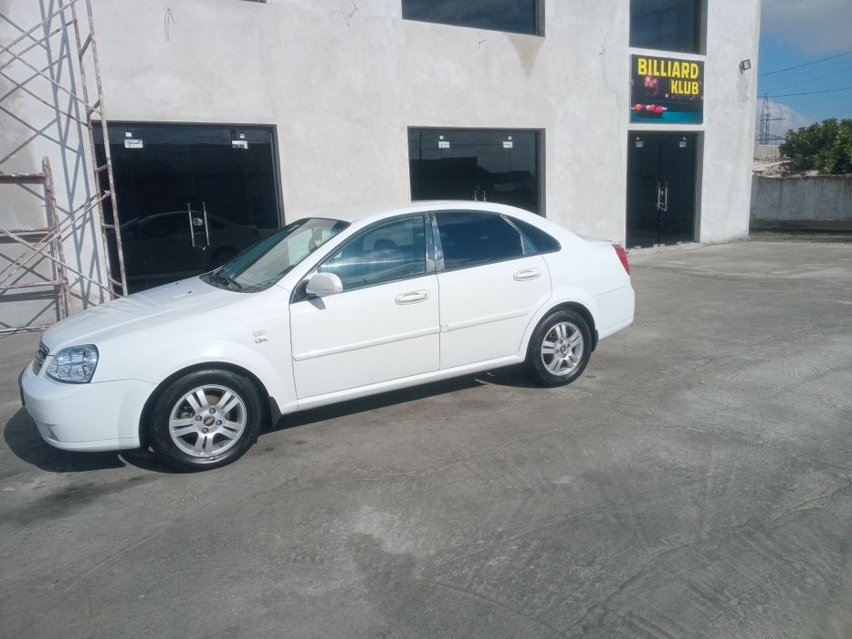 Moshin yaxshi moshin kiraskasi bor 30 foyiz mator karopkasi yaxshi.