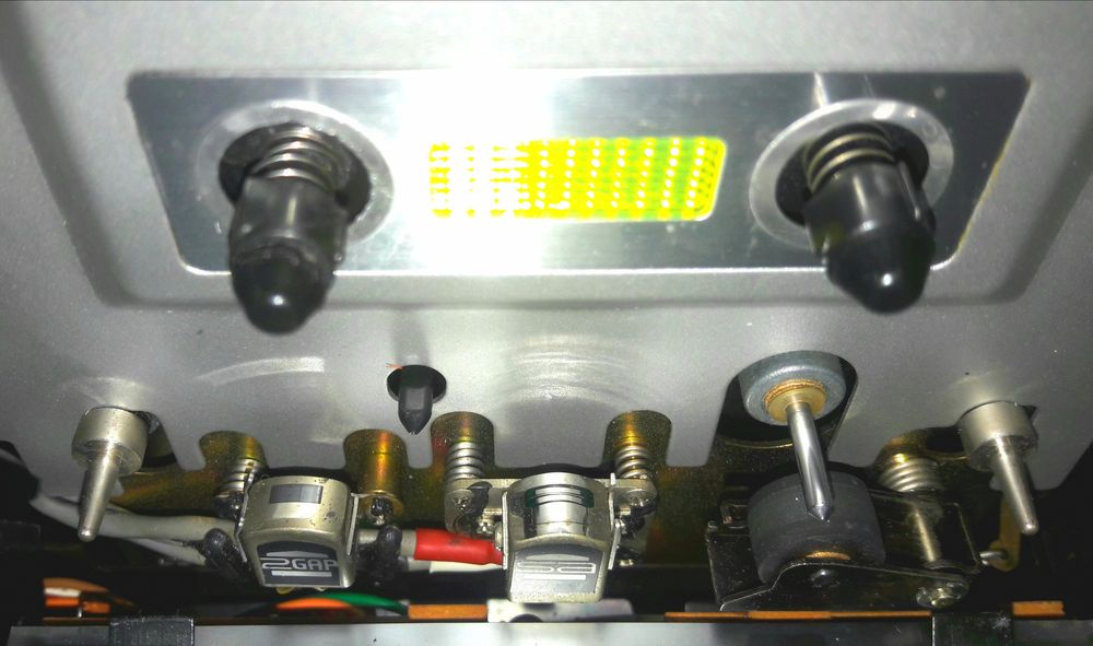 Кассетная дека Victor KD-85SA