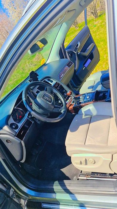 Audi A6C6 masină