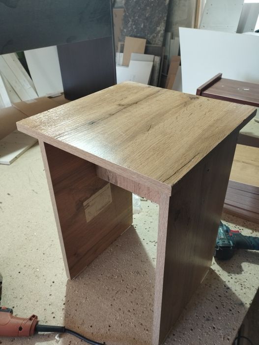 Продам табуретки новые