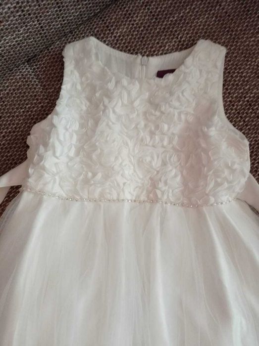 Платье белое для девочки