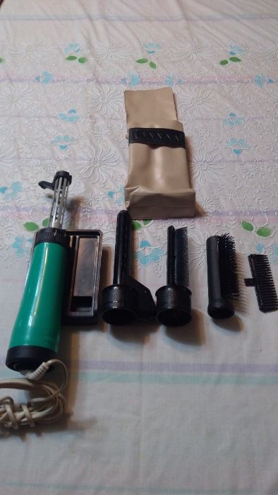 Электроплойка с насадками.